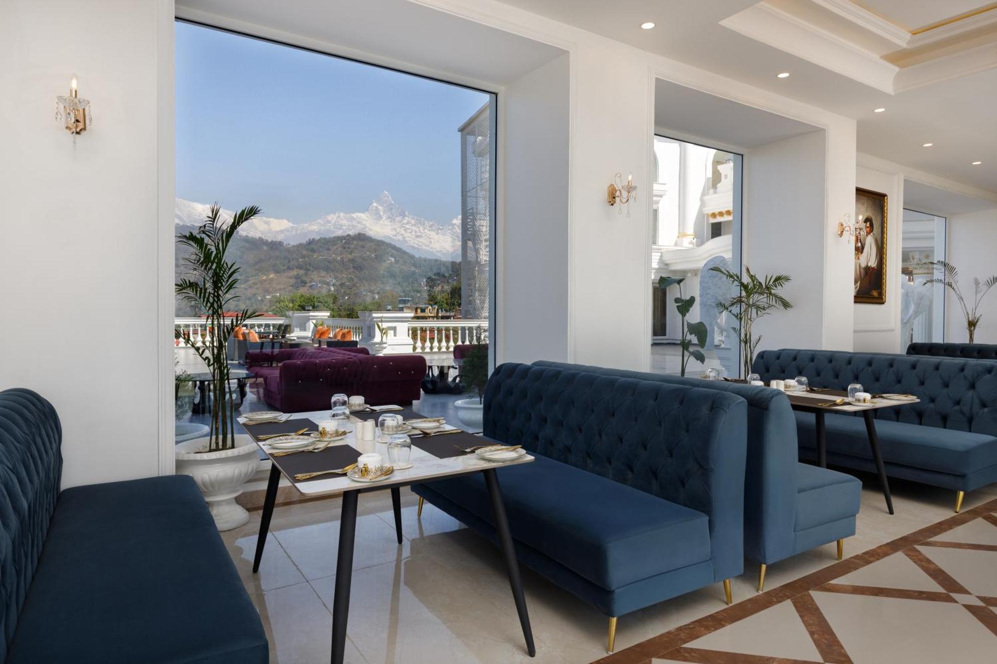 Le Glamour Resort & Wellness Spa Pókhara Exteriér fotografie